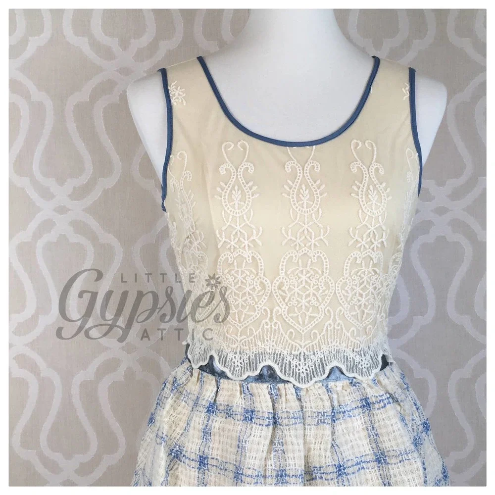 Ryu Farmhouse Country Cottage Midi Dress - Picture 2 of 9
